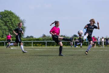Bild 126 - B-Juniorinnen Pokalfinale SV Henstedt Ulzburg - SG Holstein Sued : 2:0
